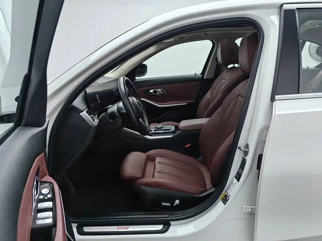 BMW i3 — миниатюра 10