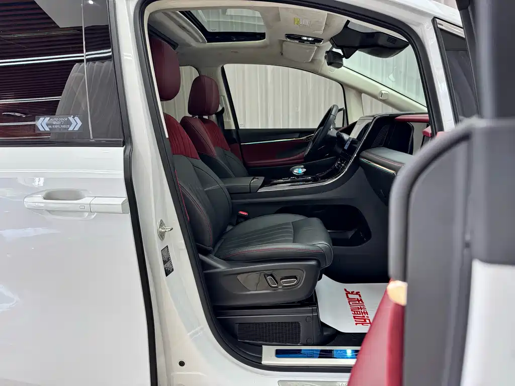 GAC Motor Trumpchi E9 — миниатюра 19