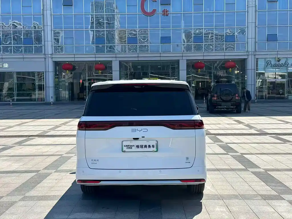 BYD Xia — миниатюра 7
