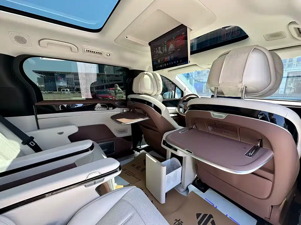 BYD Xia — миниатюра 9