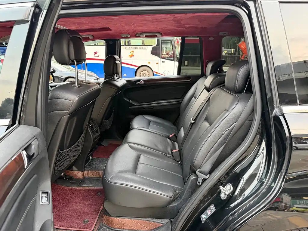 Mercedes-Benz GL-Class — миниатюра 5