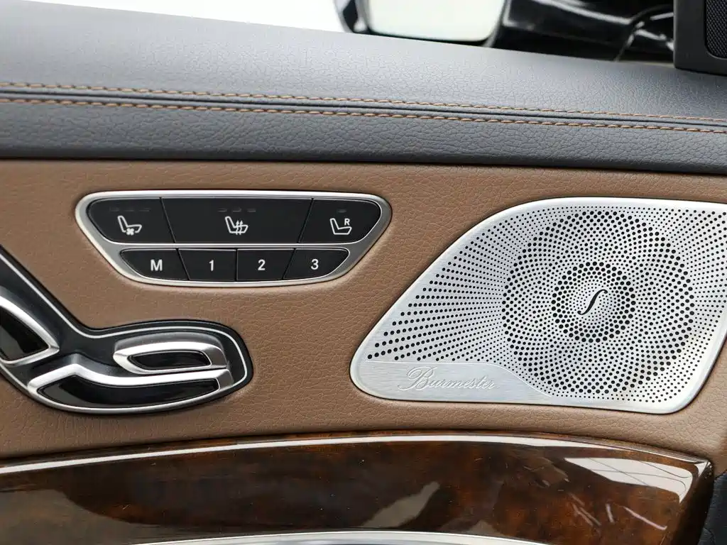 Mercedes-Benz S-Class — миниатюра 4