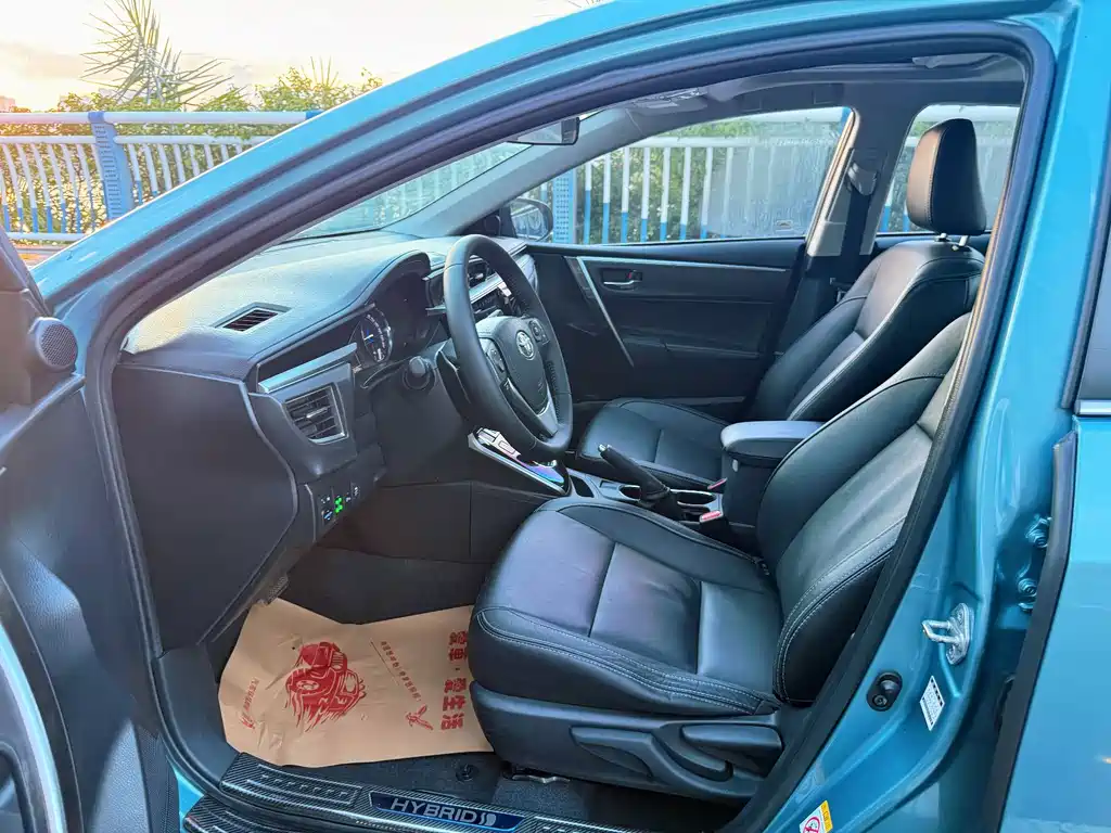 Toyota Corolla — миниатюра 12