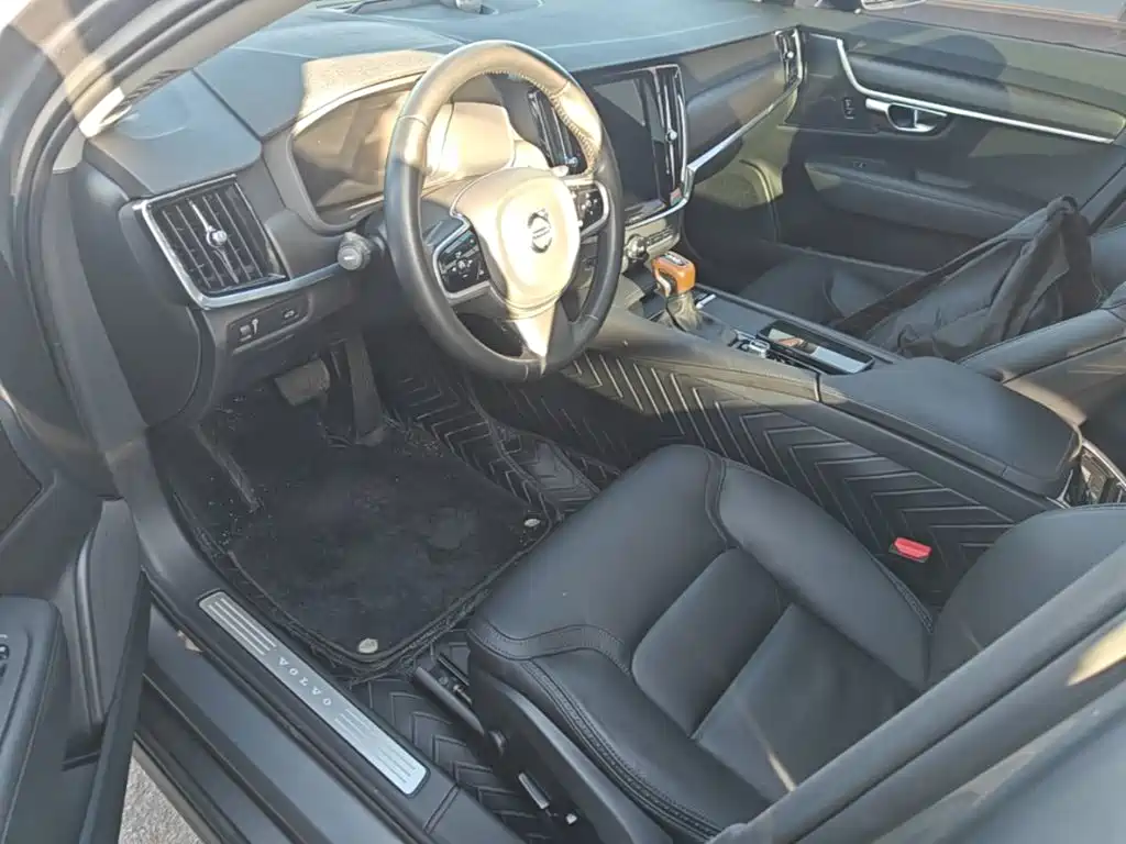 Volvo V90 — миниатюра 15