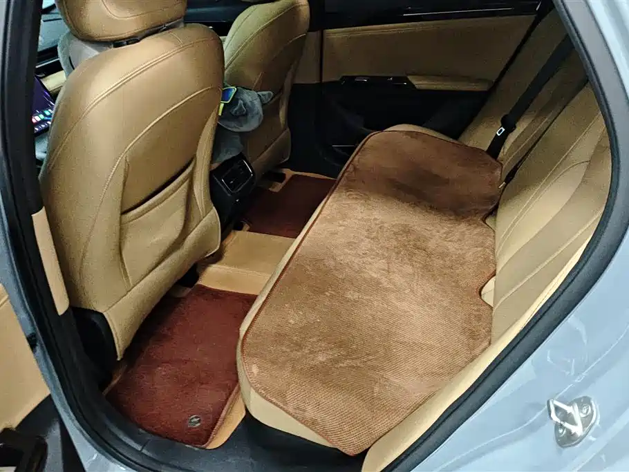 GEELY GALAXY GALAXY L6