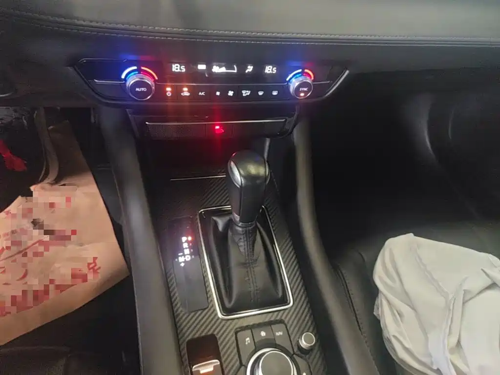 Mazda Atenza — миниатюра 14