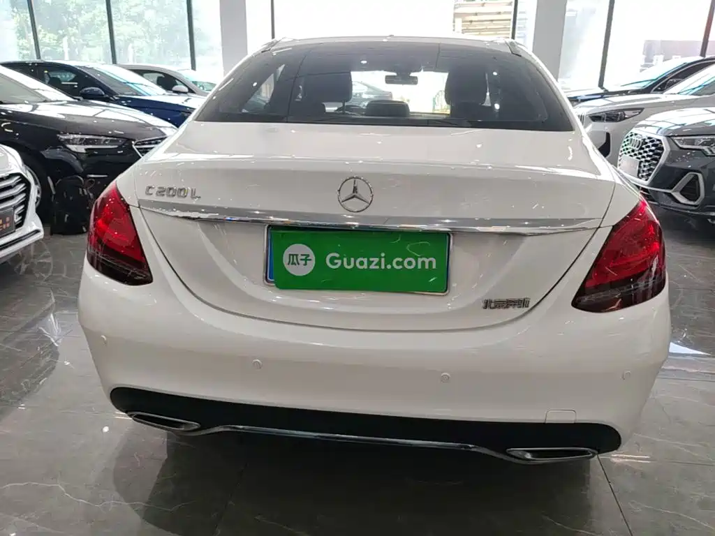 Mercedes-Benz C-Class — миниатюра 6