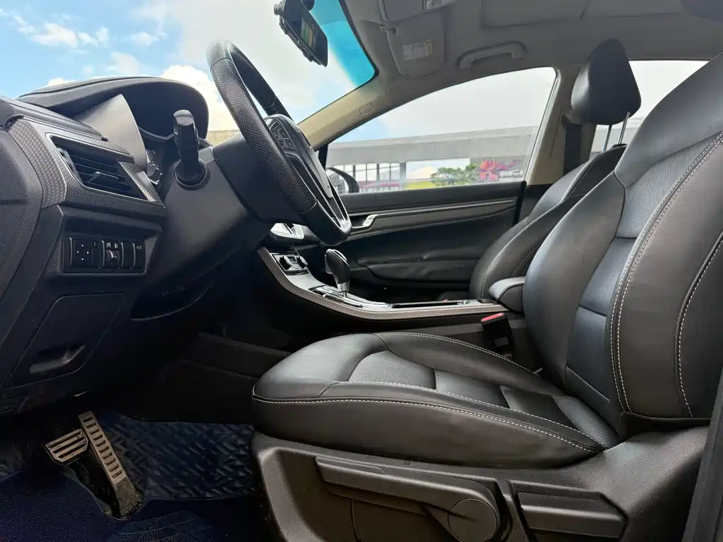 GEELY AUTOMOBILE EMGRAND GS