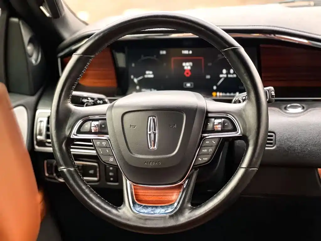 Lincoln Navigator 2018 3.5T V