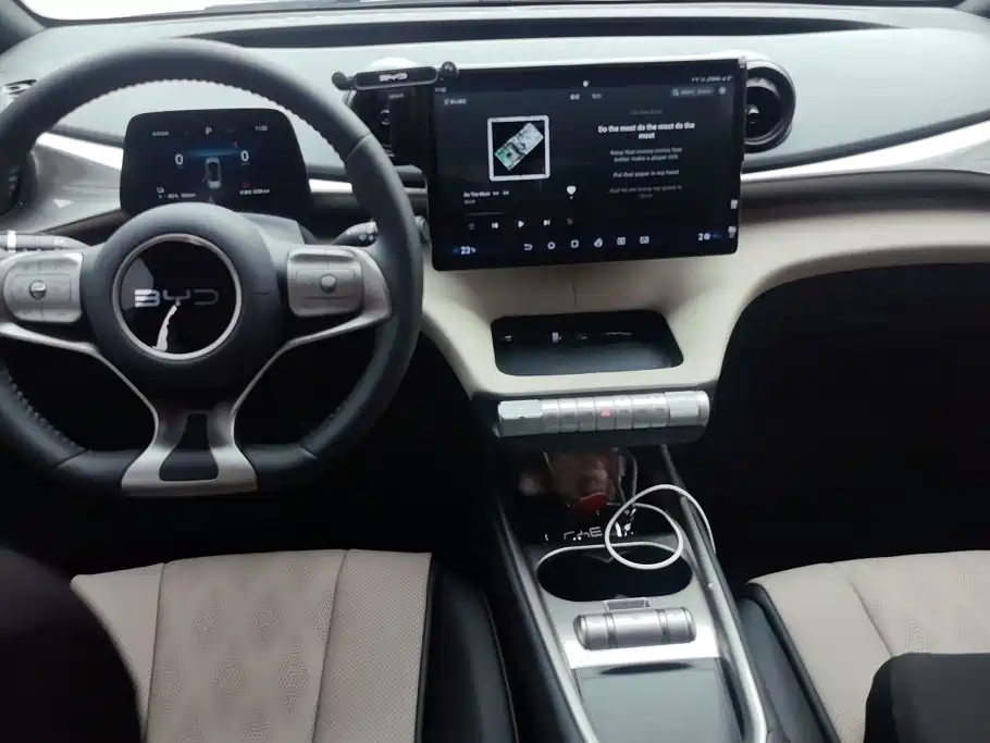 BYD Dolphin — миниатюра 12