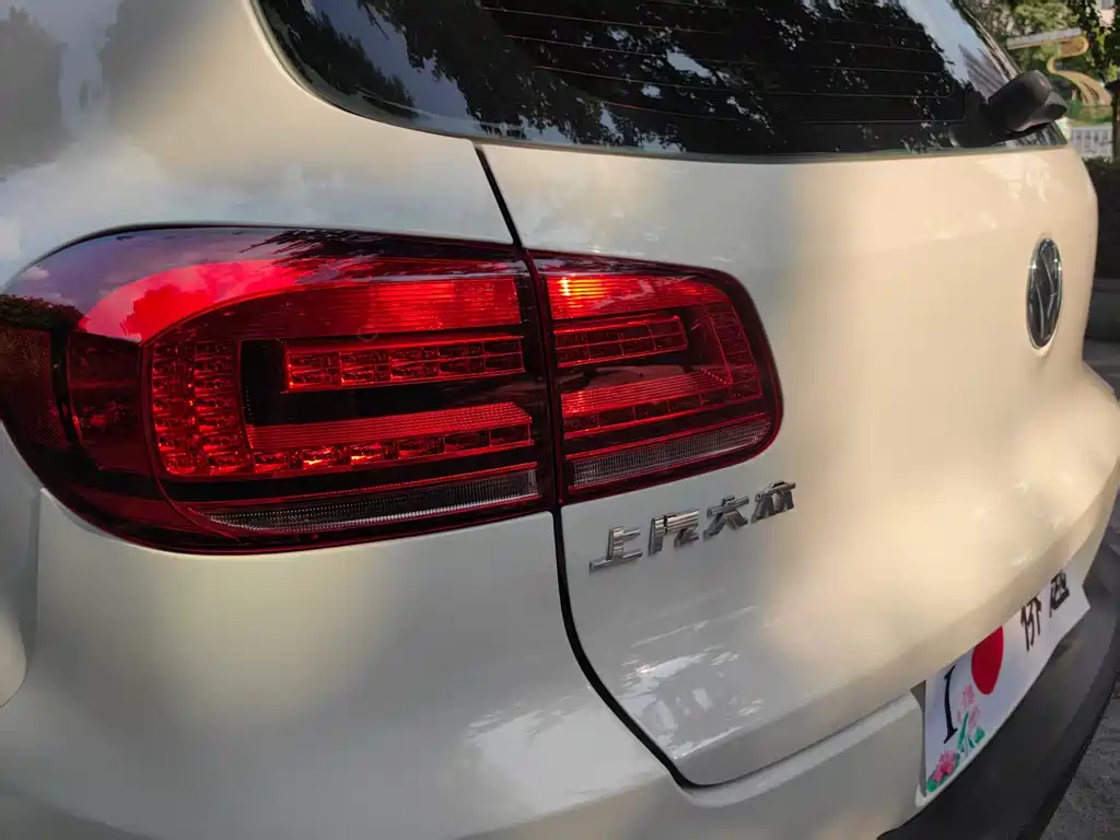 Volkswagen Tiguan — миниатюра 9