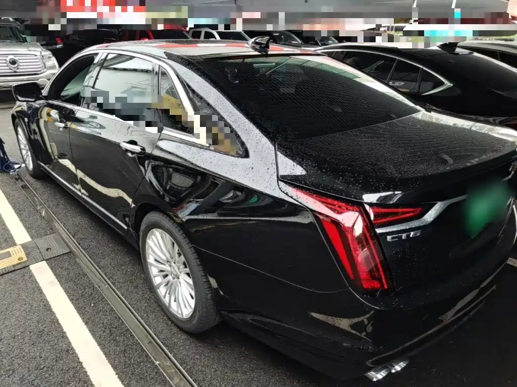Cadillac CT6 — миниатюра 5
