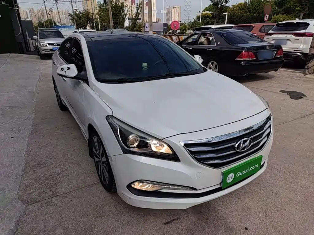 Hyundai Mistra — миниатюра 4