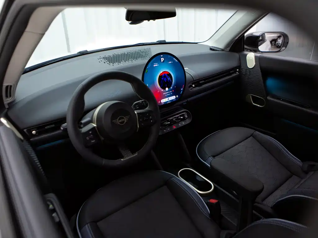 MINI MINI COOPER EV — миниатюра 10