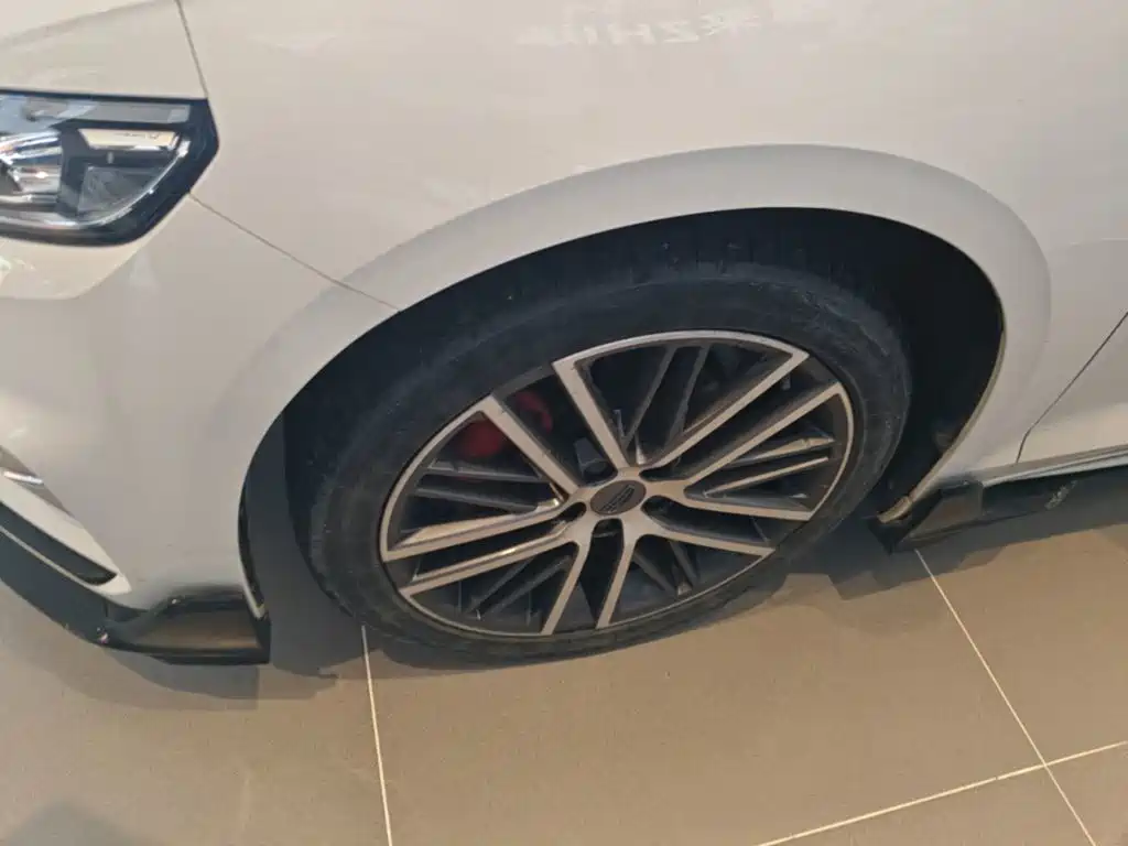 Geely Xingrui — миниатюра 23