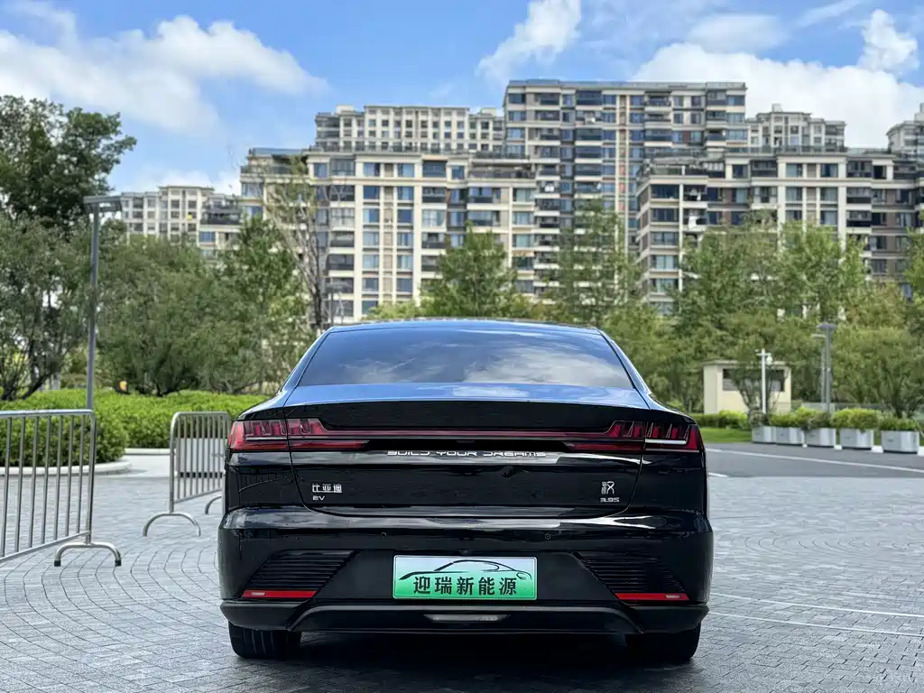 BYD Han — миниатюра 6