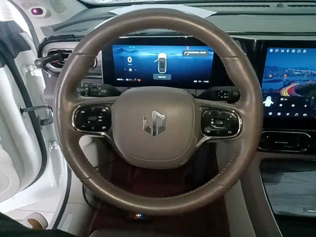 Leapmotor Leapmotor C11 — миниатюра 11
