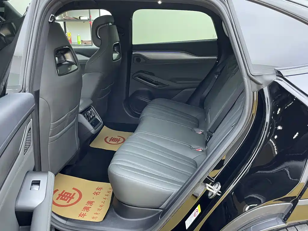 BYD L EV — миниатюра 4