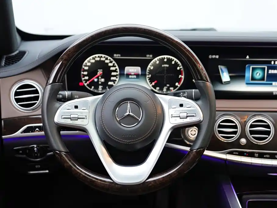 Mercedes-Benz S-Class — миниатюра 9