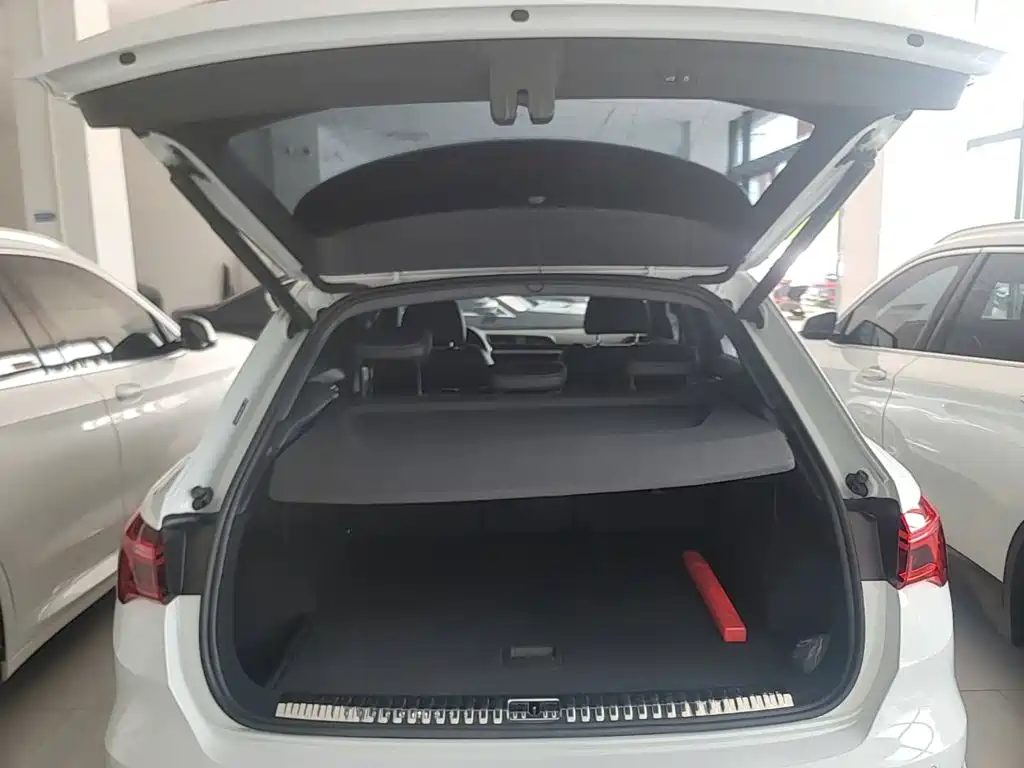 Audi Q3 — миниатюра 19