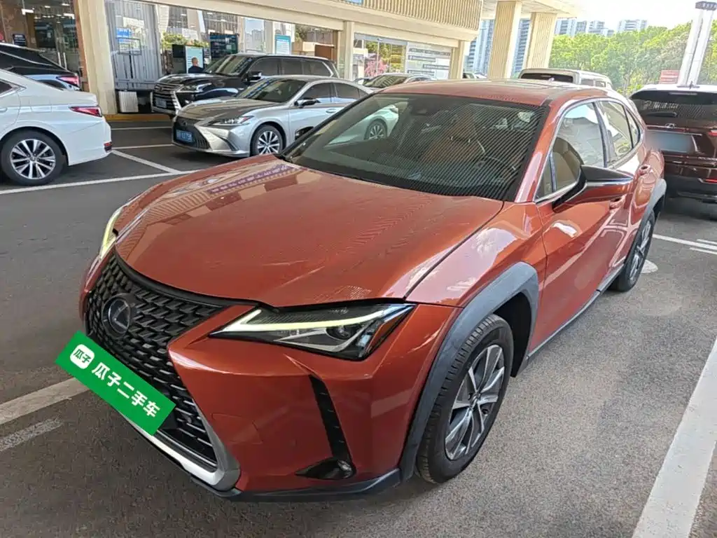 Lexus UX New Energy — миниатюра 2