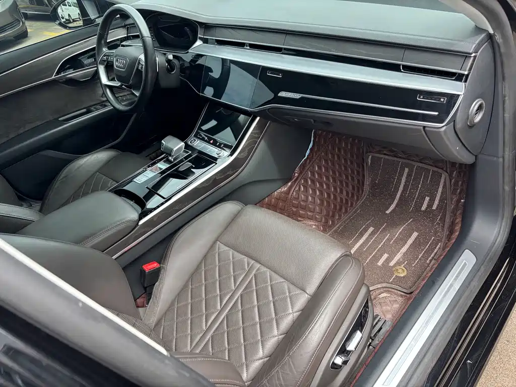 Audi A8 — миниатюра 7
