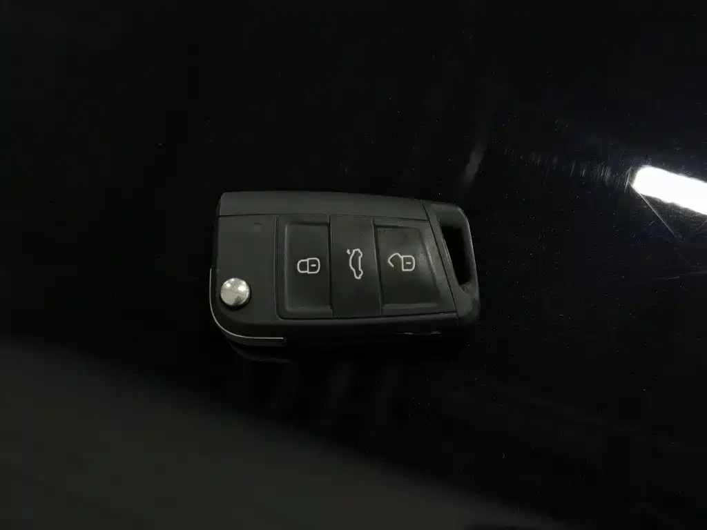 Volkswagen Lavida — миниатюра 19