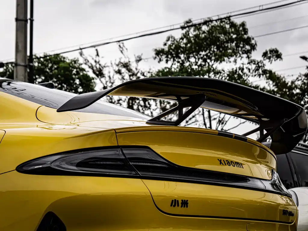 XIAOMI CAR XIAOMI SU7 ULTRA