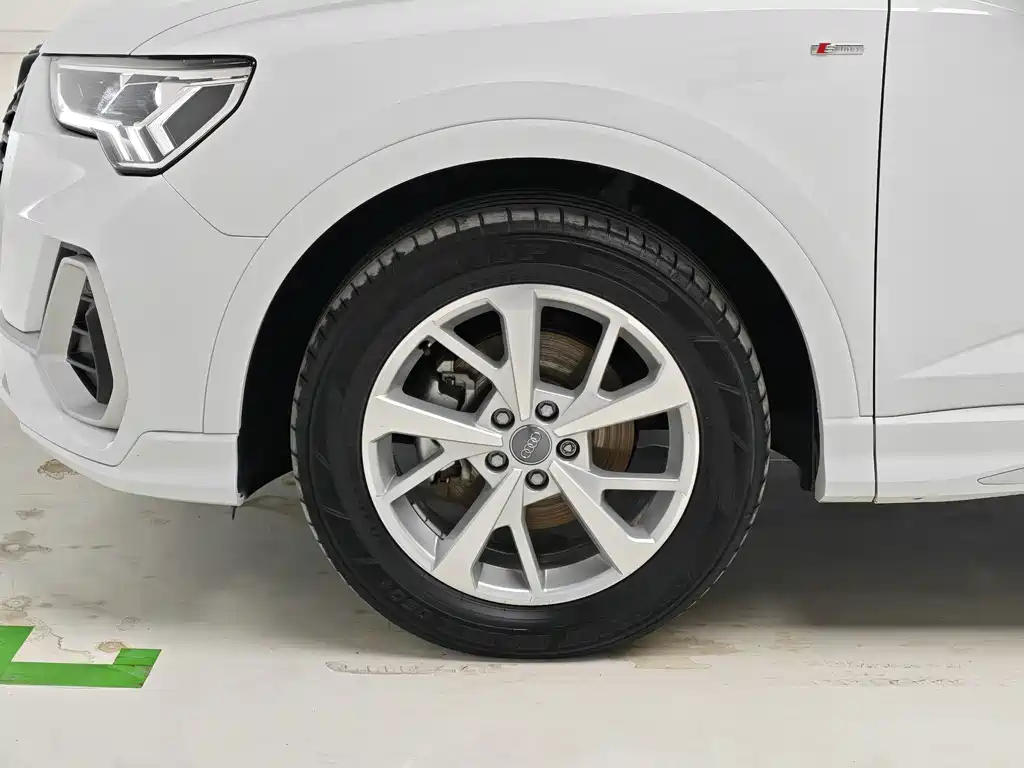 Audi Q3 Sportback — миниатюра 8