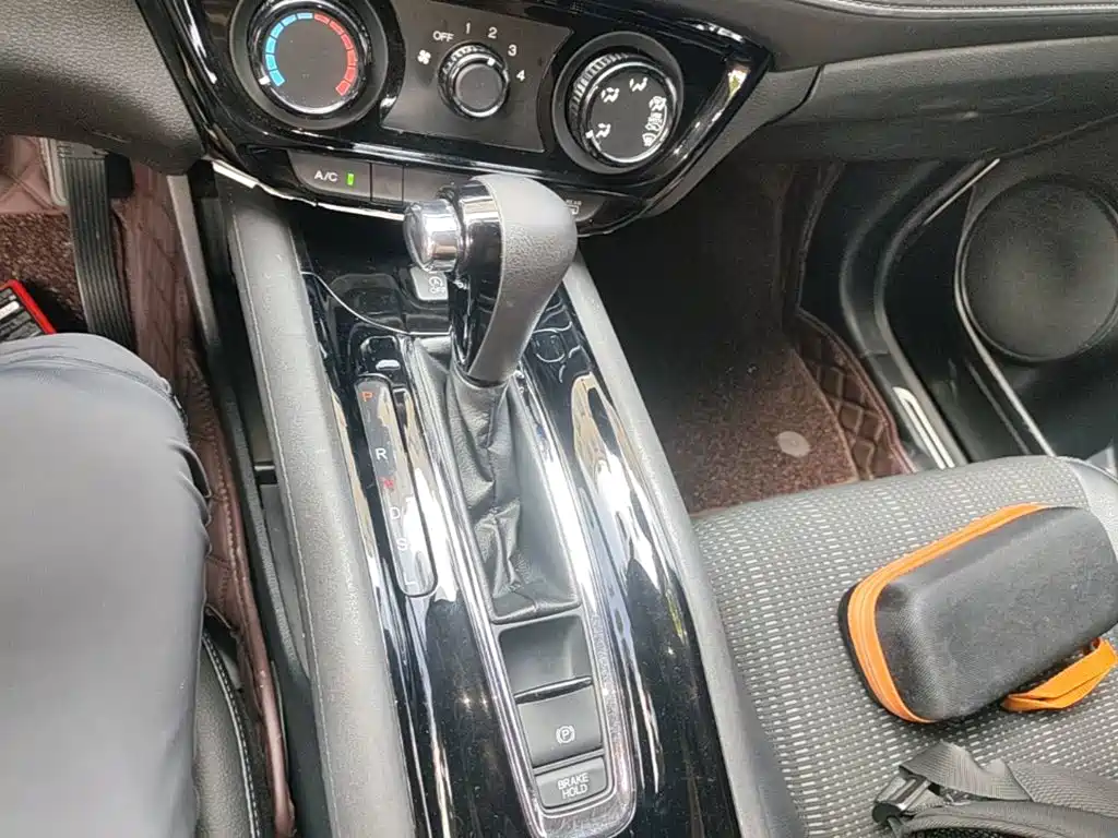 Honda Vezel — миниатюра 14