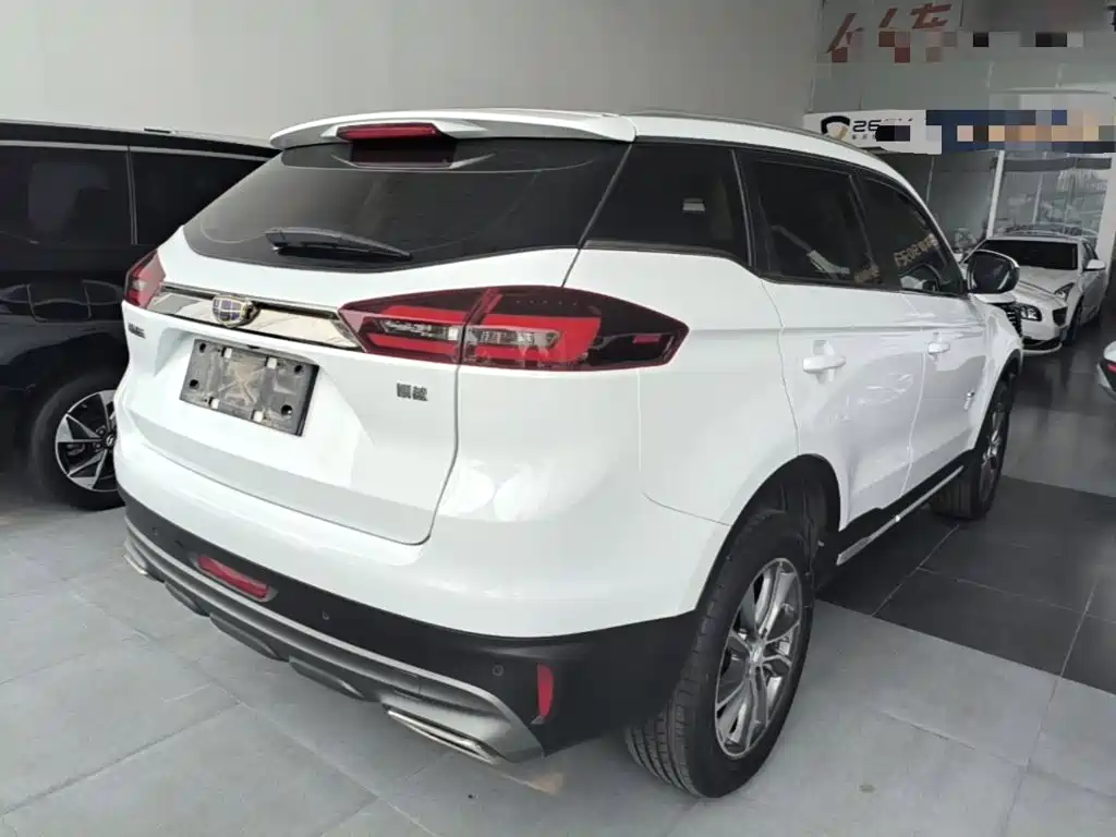 Geely Boyue — миниатюра 7