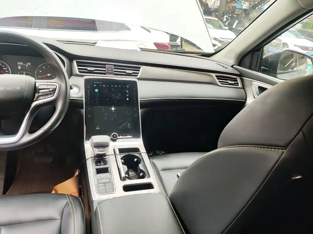Roewe RX5 — миниатюра 13