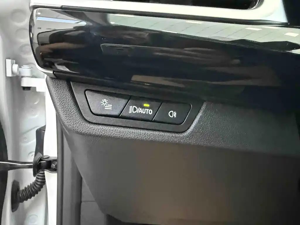 BMW X1 — миниатюра 17