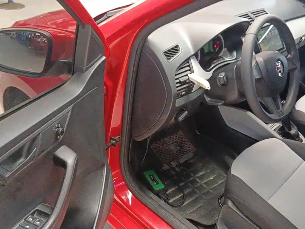 Skoda Fabia — миниатюра 16