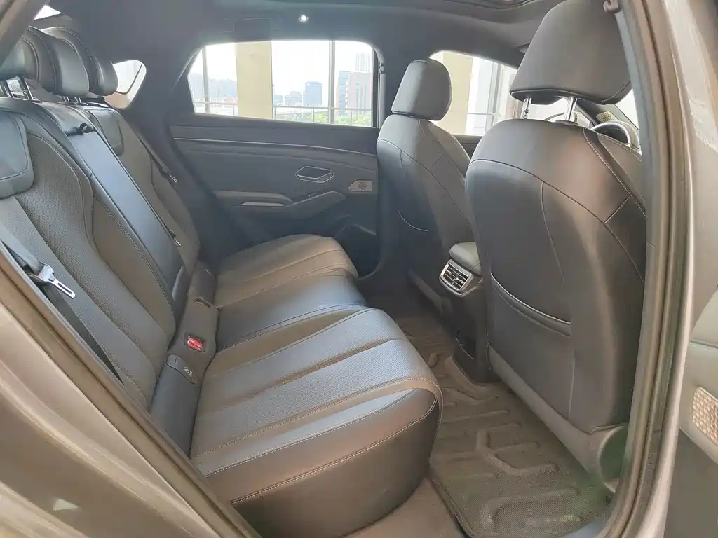 BYD Qin L — миниатюра 13