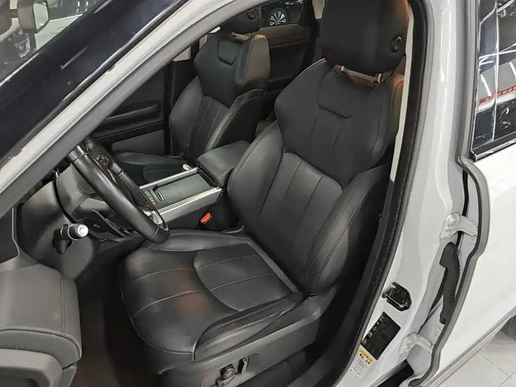 Land Rover Evoque — миниатюра 15