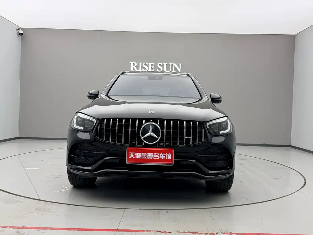 MERCEDES-BENZ GLC AMG