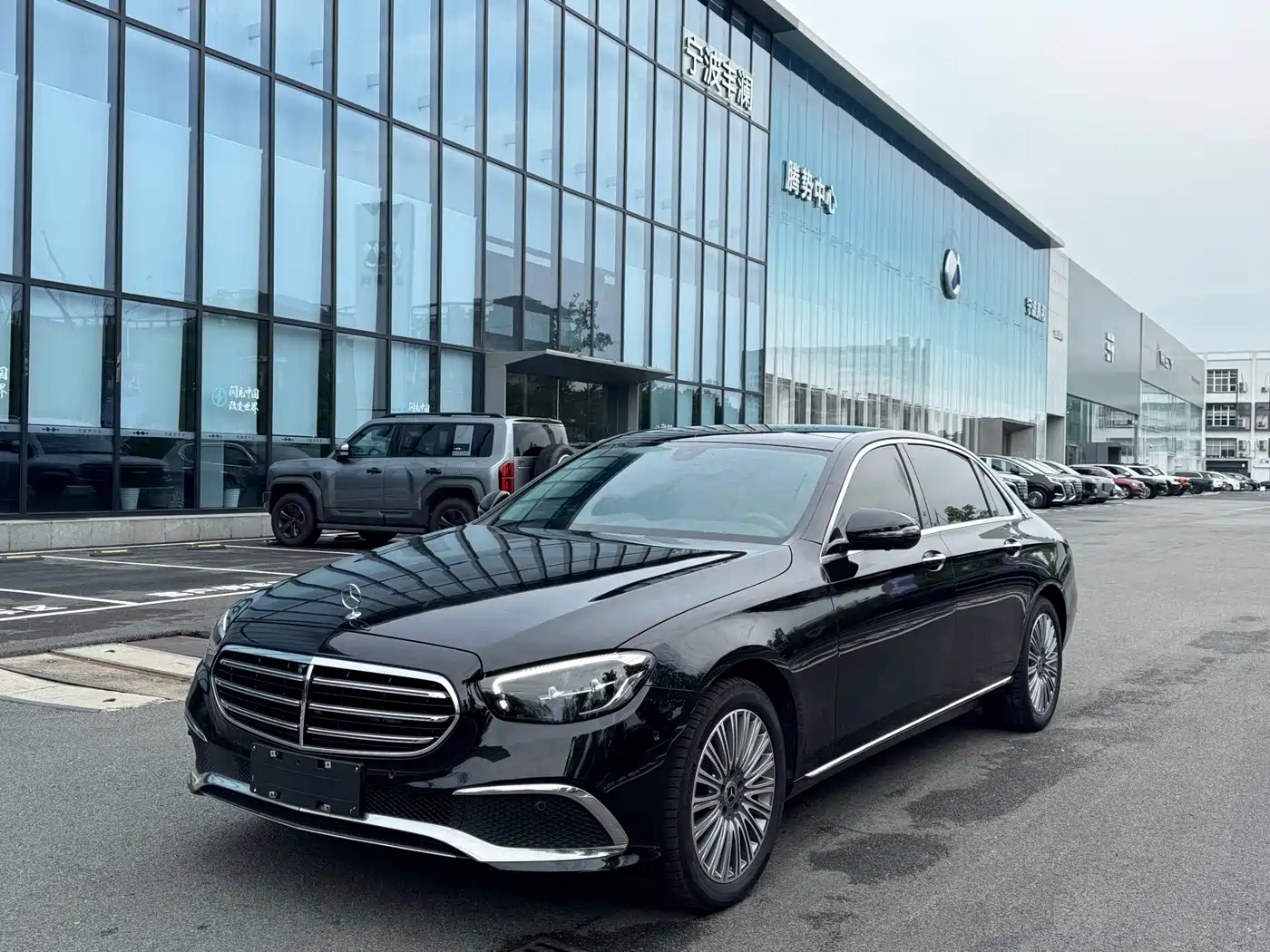 Mercedes-Benz E-Class id 4629004 из Китая 17