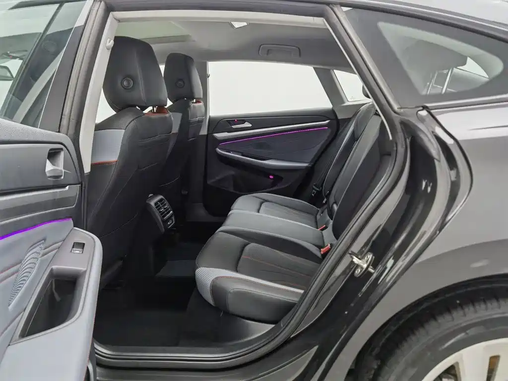 Volkswagen Lamando — миниатюра 15