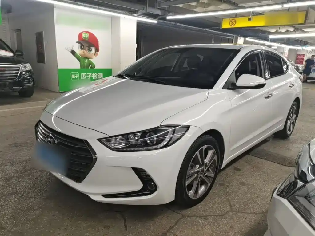 Hyundai Elantra — миниатюра 2