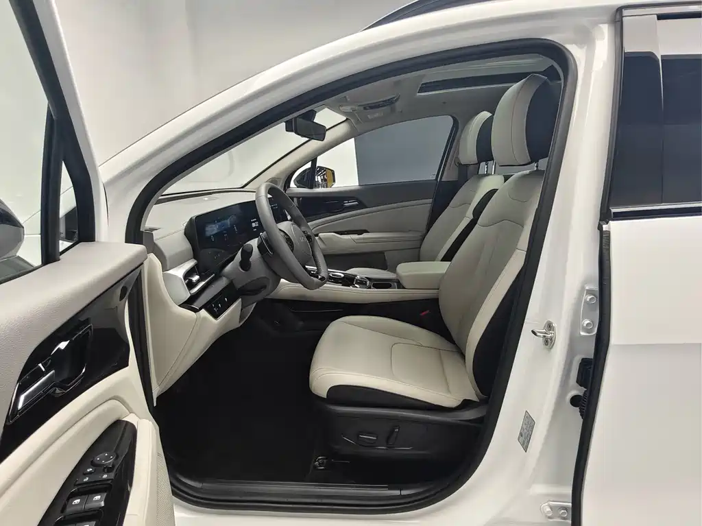 Kia Sportage — миниатюра 18