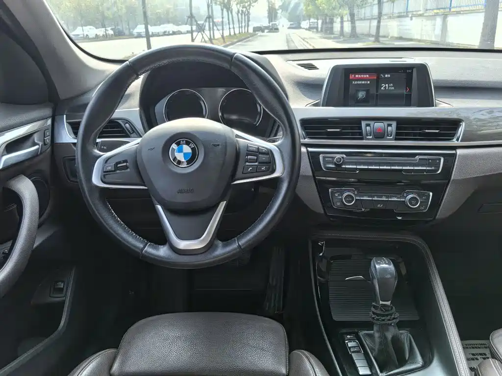 BMW X1 — миниатюра 3