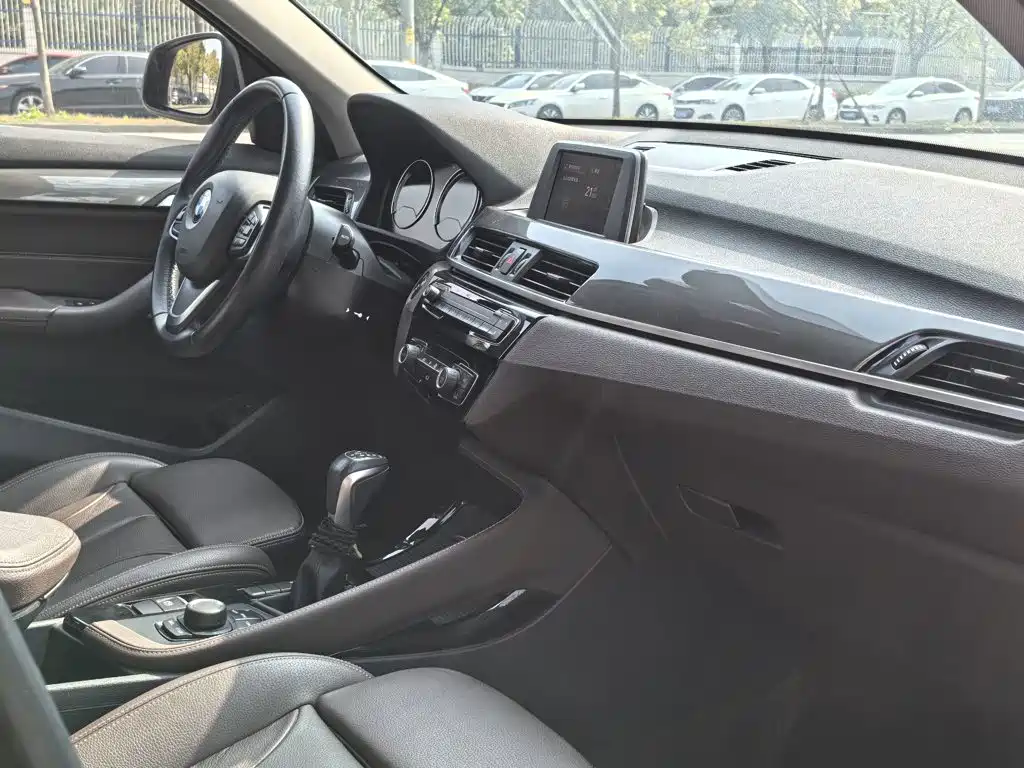 BMW X1 — миниатюра 22