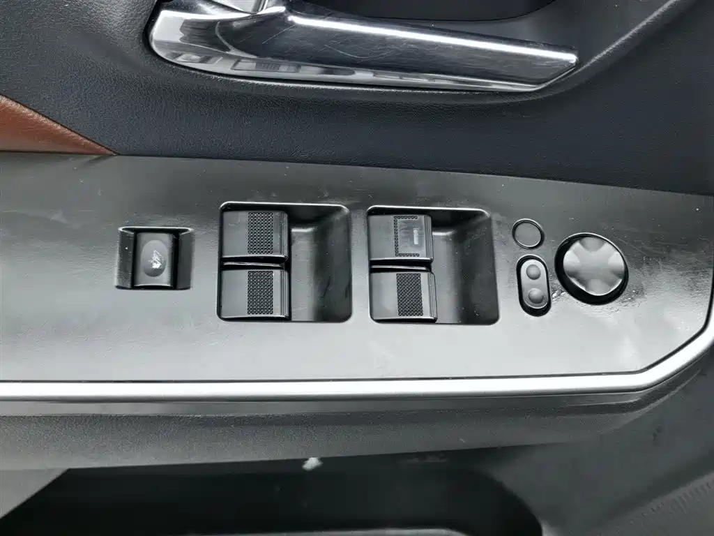 GREAT WALL FENGJUN 5