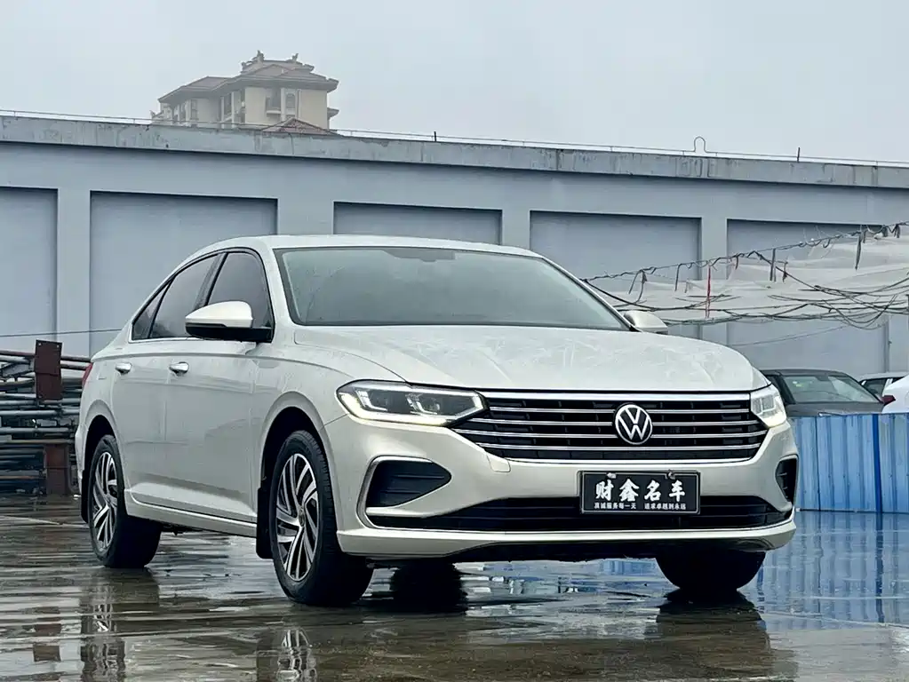 Volkswagen Lavida — миниатюра 3