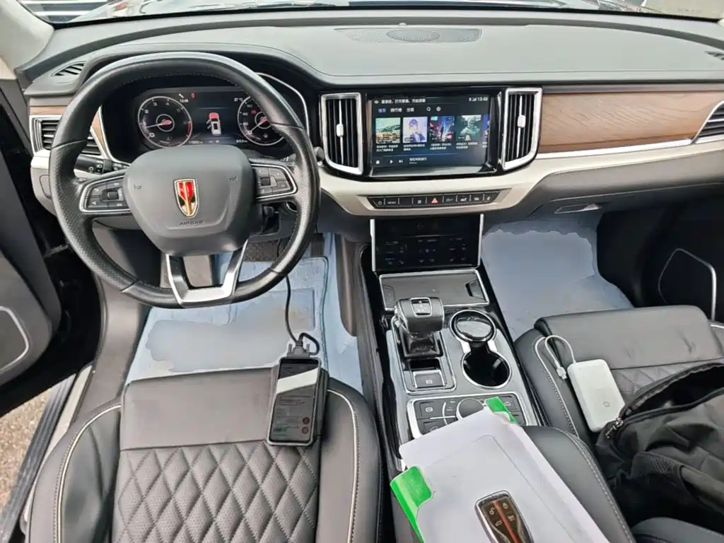 Hongqi Hongqi HS7 — миниатюра 10