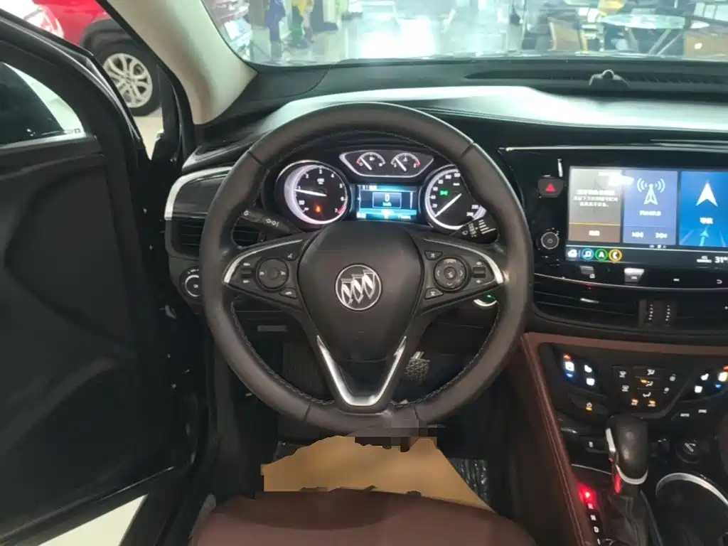 Buick Envision Plus — миниатюра 11