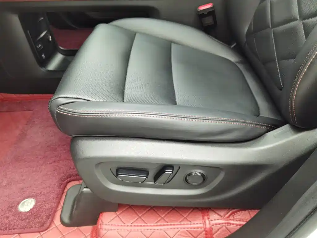 GAC Motor 传祺E8 PHEV — миниатюра 20