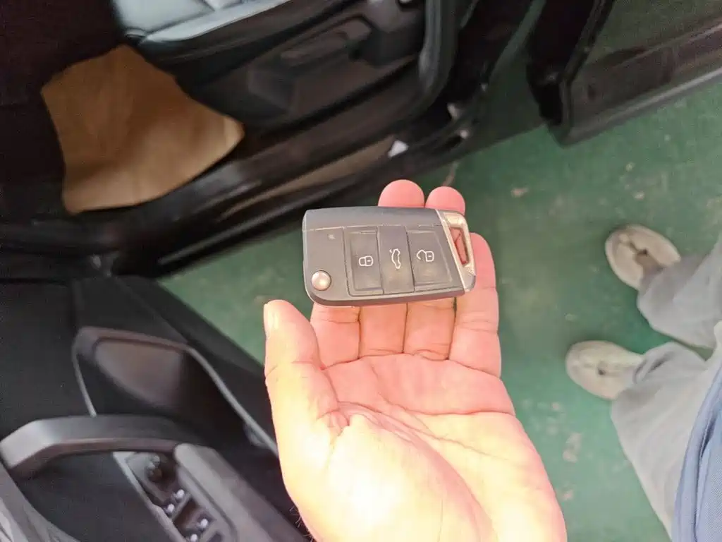 Volkswagen Tharu — миниатюра 9