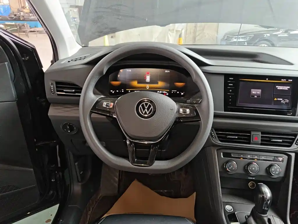 Volkswagen Tharu — миниатюра 11